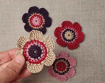 4er Set gehäkelte Blumen - 6 cm Größe, 100% Baumwolle - Handgemachte Häkelblumen