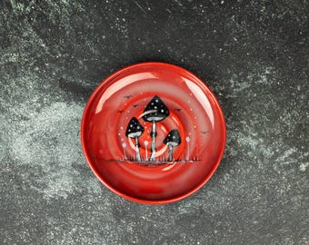 Handcrafted Ceramic Cat Bowl: Whisker Fatigue Relief, Shallow Dish (4.75"x0.5")