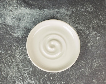 Ceramic Whisker Fatigue Cat Bowl: Handmade Shallow Food Dish