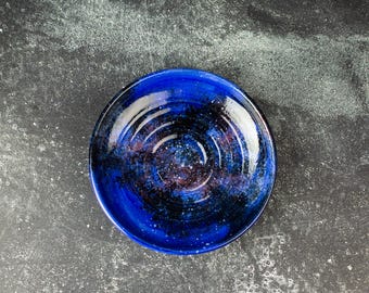 Handcrafted Ceramic Cat Bowl: Whisker Fatigue Relief, Shallow Dish, Cat Gift