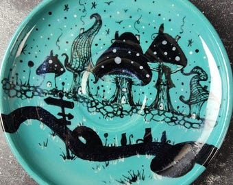 Handcrafted Ceramic Cat Bowl: Whisker Fatigue Relief, Shallow Dish, Cat Gift