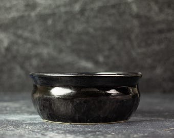 Black Ceramic Pet Bowl: Handcrafted Cat/Dog Dish