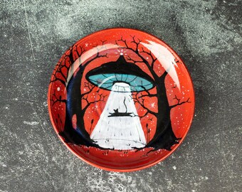 Handcrafted Ceramic Cat Bowl: Whisker Fatigue Relief, Shallow Dish, Cat Gift