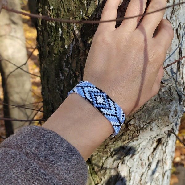 Ice Blue Native America Tribe Inspired Bead Bracelet, Bead Loom Cuff Bracelet, Native America Style Jewelry