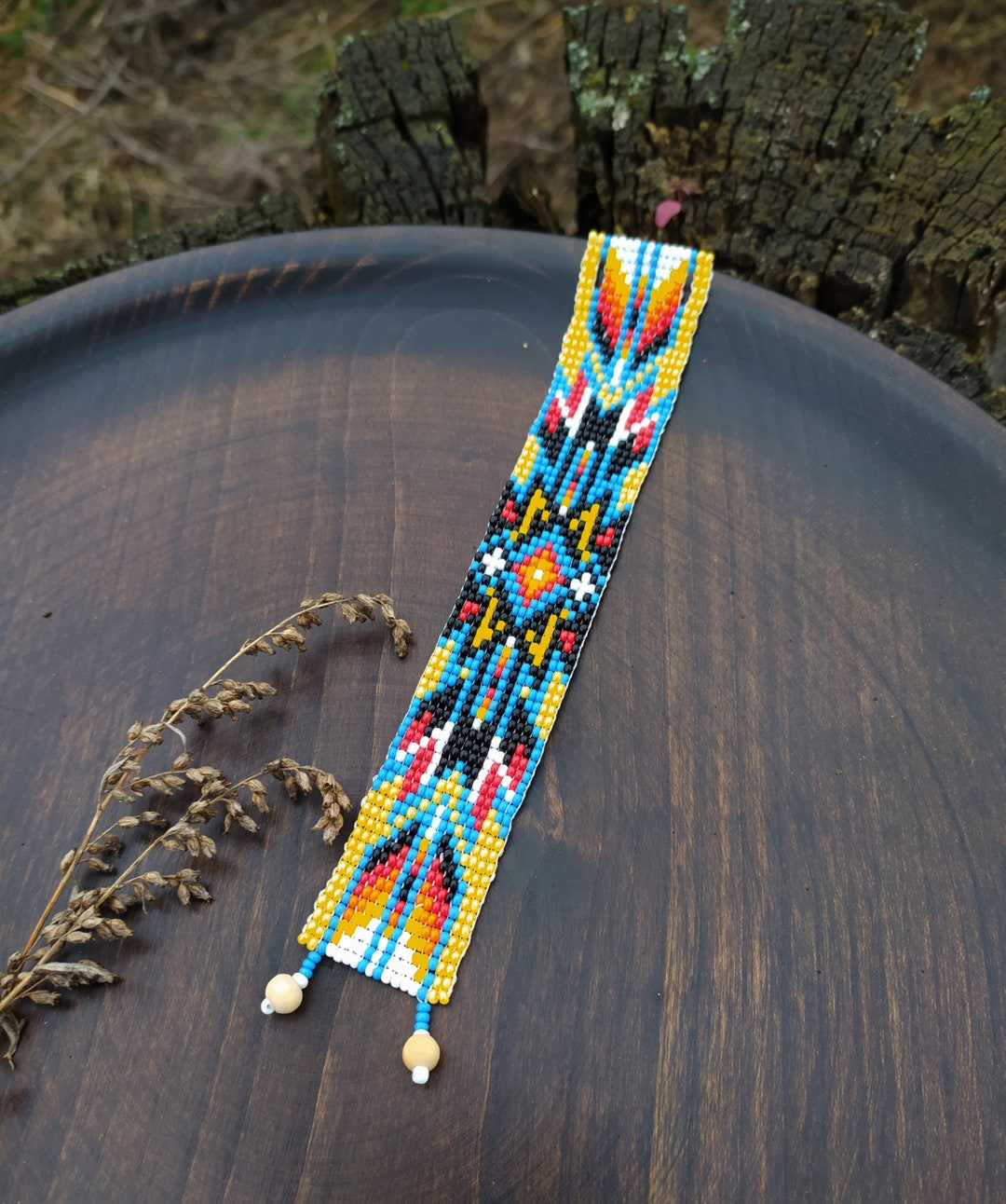 Cherokee Style Vibrant Patterns Native America Inspired Bead Bracelet