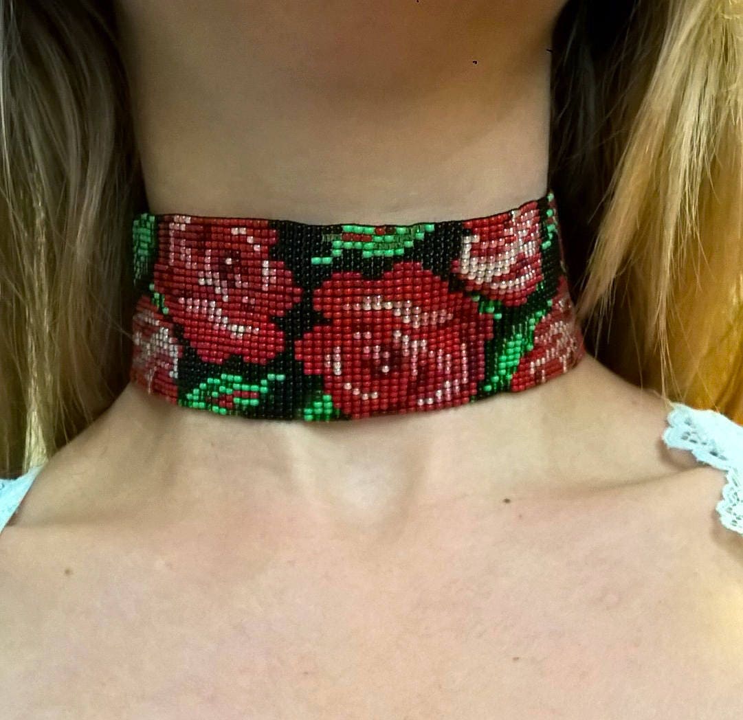Red Roses on Black Background Chocker, Red Roses Bead Chocker, Wide ...