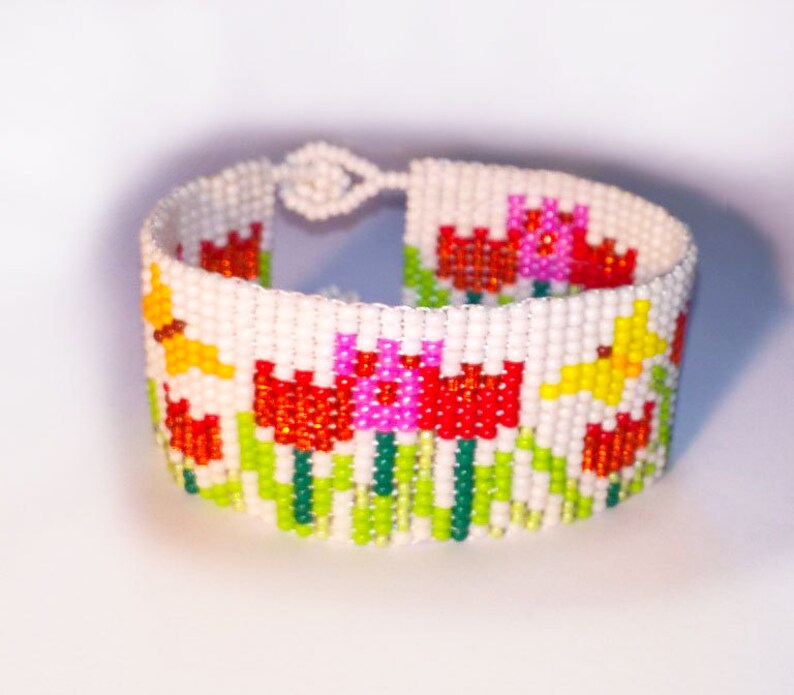 Tulips Field Bead Loom Bracelet Tulip Field Flower Bracelet Etsy