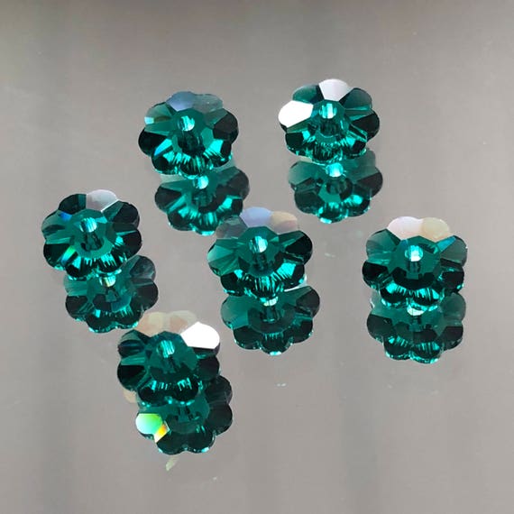 Glass Marguerite 10mm Emerald Green Crystal Sew On Rhinestone Flower Beads stone