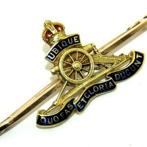 Mens gents 15ct 15carat yellow gold antique royal artillery regiment cap badge