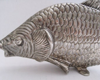Vintage Silver Plated Carp Modello Depositato Made in Italy Napkin Holder
