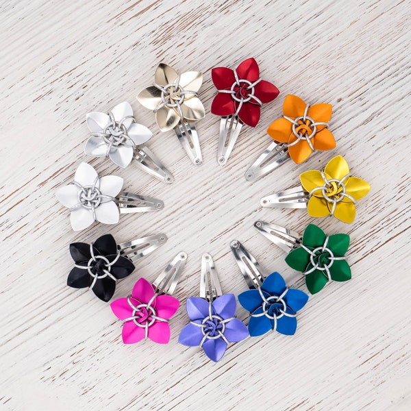 Scale Flower Hair Clips / Scalemaille Star Flower Barrettes