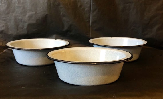 Mixing Bowls, 3-Piece Set - Enamelware