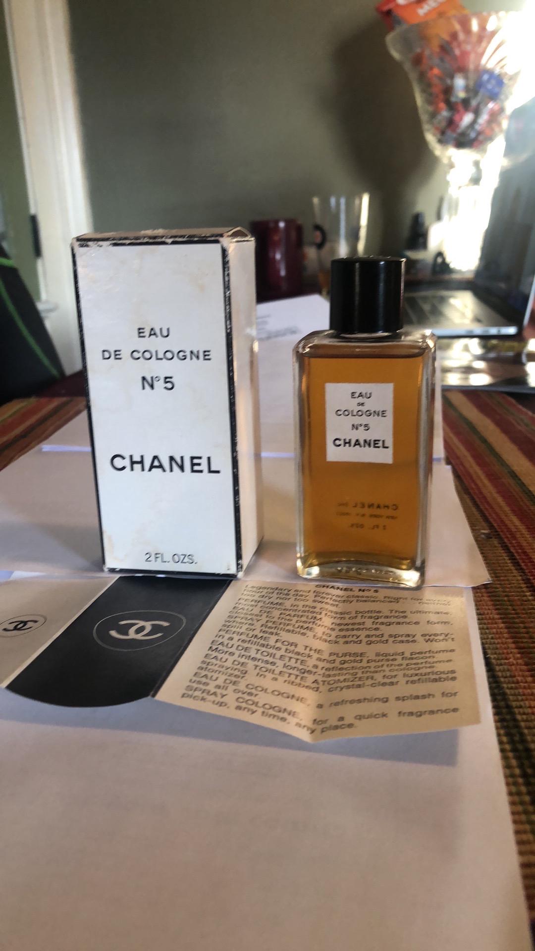 Chanel No 5 2 Oz Vintage Original Box, Booklet and Bottle Circa