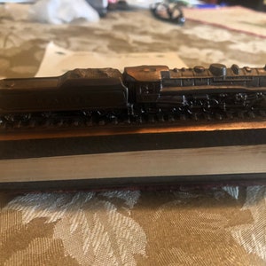 Wieczny kalendarz z mosiądzu Reading Railroad z około 1950 r.