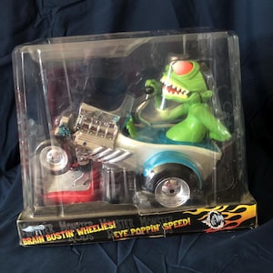 Monster Rods Zoomin Zombies Rat Fink Badkar hot rod fjärrkontroll ny gammal original