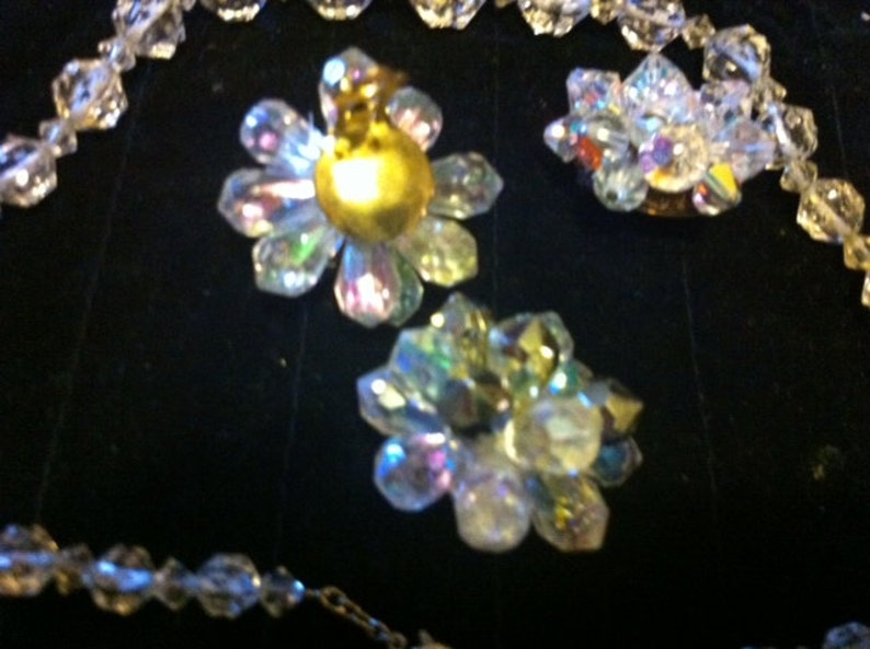 White crystal glass necklace and brooch vintage chunky starbursts