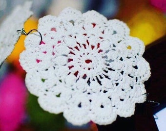 white lace earrings, crochet jewelry , tatted earrings, statement earrings, doily earrings, gifts for her, boho earrings, wedding earrings