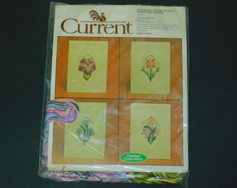 1983 Counted Cross Stitch Kit Current 7090-6 ~ 4 Flower Patterns for Cards, Decor Miniatures