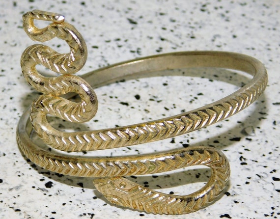 Vintage Snake Arm Bracelet ~ Egyptian Revival Cle… - image 8