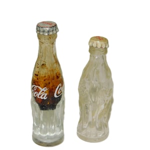 Vintage Miniature Coca Cola Bottles: 1950s Advertising Collectibles