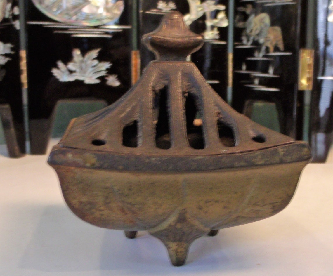 Antique VanTines Incense Burner Cast Iron Ribbed 3 Toed Etsy