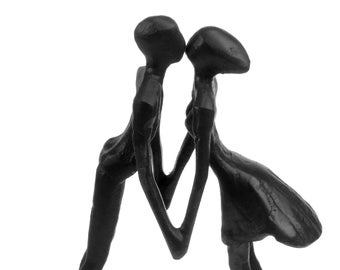 Affectueux Coeur Couple Embrasser Sculpture En Métal Massif En Fonte Je t'aime pour toujours Au Revoir Ornement Anniversaire De Mariage Saint Valentin