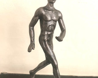 Marathon Runner Figurine form Emotive Collection Wall Art Statue Artistic Wall Hanging Figure Modern Decor Gift for a Sporty Outdoors Jogger