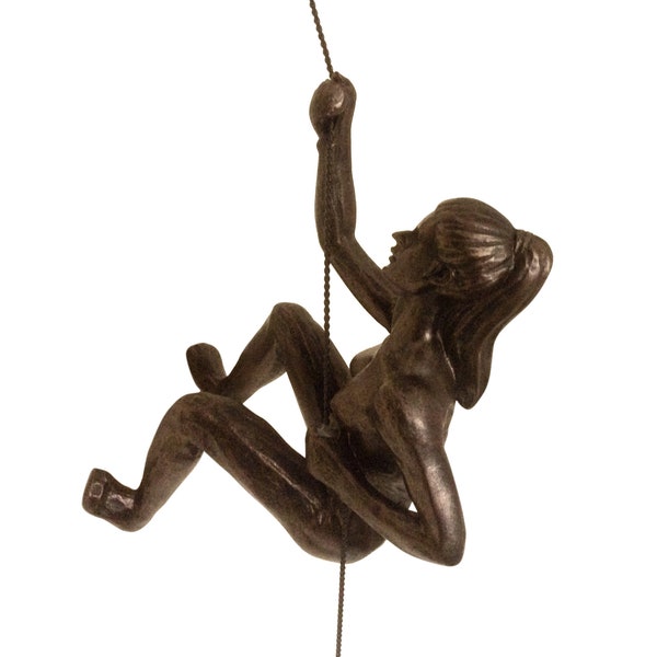 1x Bronze Female Climber with Rock Nail-Caps Climbing Lady Wall Hanging Woman Sculptures Girl Ornament Outdoor & Indoor Decor