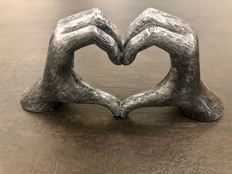 Sculpture de mains gestuelles d'amour, bronze argenté vieilli, taille réelle 26 cm/10 po. Saint-Valentin Je t'apprécie, cadeau d'anniversaire de mariage Antique-Silver