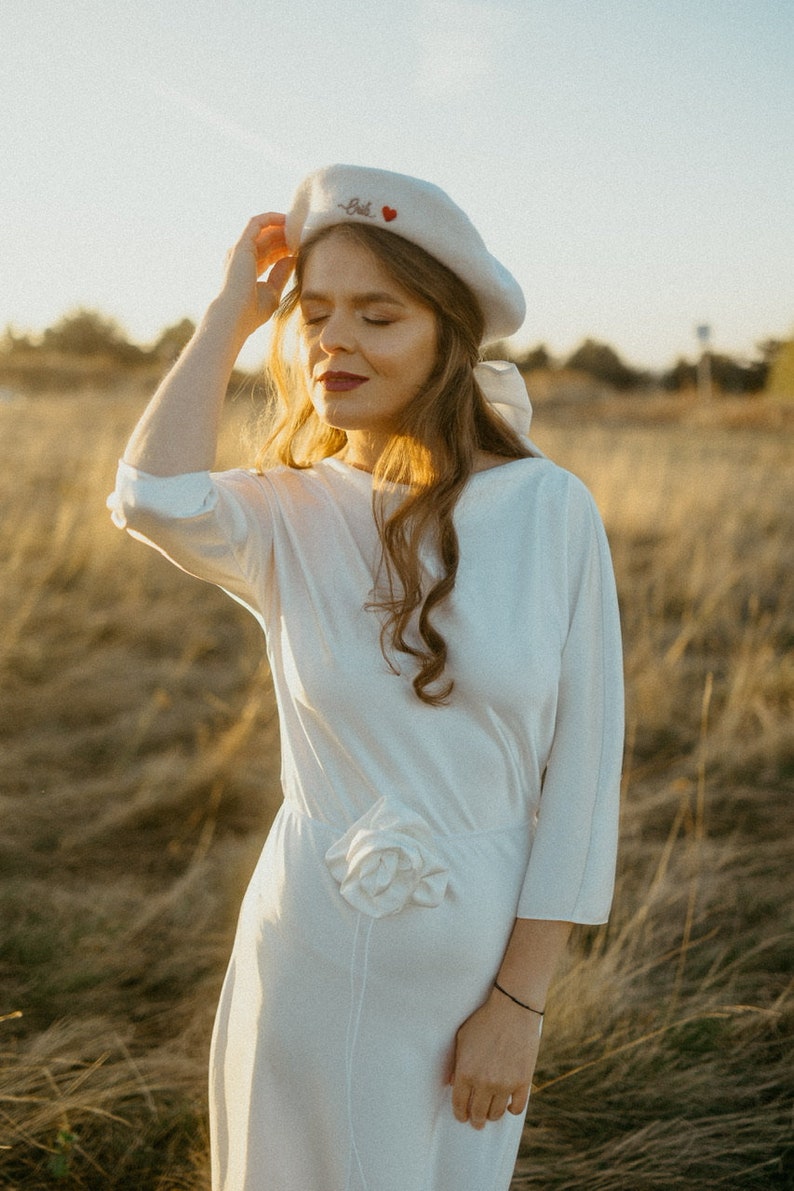 White wool bride embroidery French style minimalist and chic look bride, white wool bride hat embroidered with heart, bride accessory gift image 2