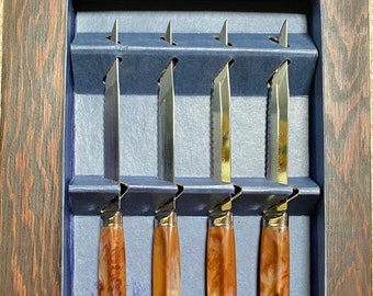 Vintage Regent Sheffield Stainless Steel Steak Knives -Set of 4 in Box- Serrated Edge Knives - Blades Made in Great Britain - Vintage Knives