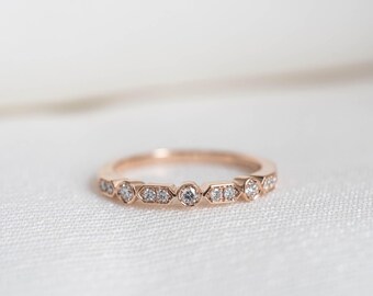 Classic Victorian Vintage Half-Circle Band