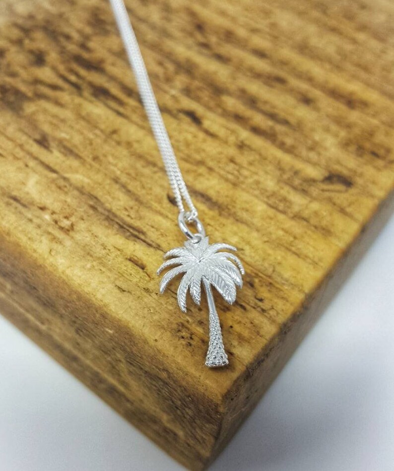 925 Sterling Silver Medal Charm Palm Tree 13 Mm X1