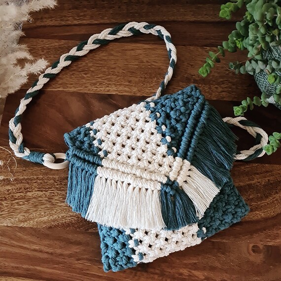 Vintage 70's Macrame Top Handle Boho Bag by Accento Craft Inc | Shop  THRILLING