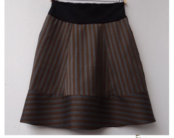 Striped skirt brass grey