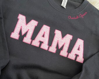 Mama Broded Pink Floral Applique Sweatshirt Avec Enfants Nom | Pull Mama avec col prénom bébé, cadeau pour maman, chemise maman