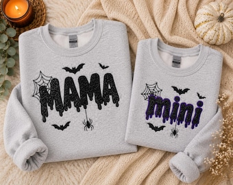 ママとミニの刺繍入りハロウィンアップリケスウェットシャツ｜シンプルなママプルオーバー、ママへのギフト、パーソナライズされたママシャツ