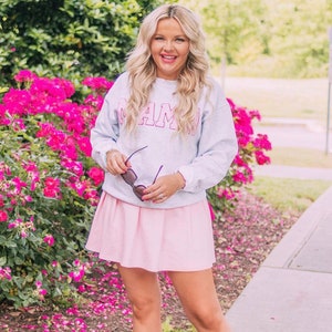 Mama Embroidered Pink Floral Applique Sweatshirt  | Simple Mama Pullover, Gift for Mom, Personalized Mama Shirt