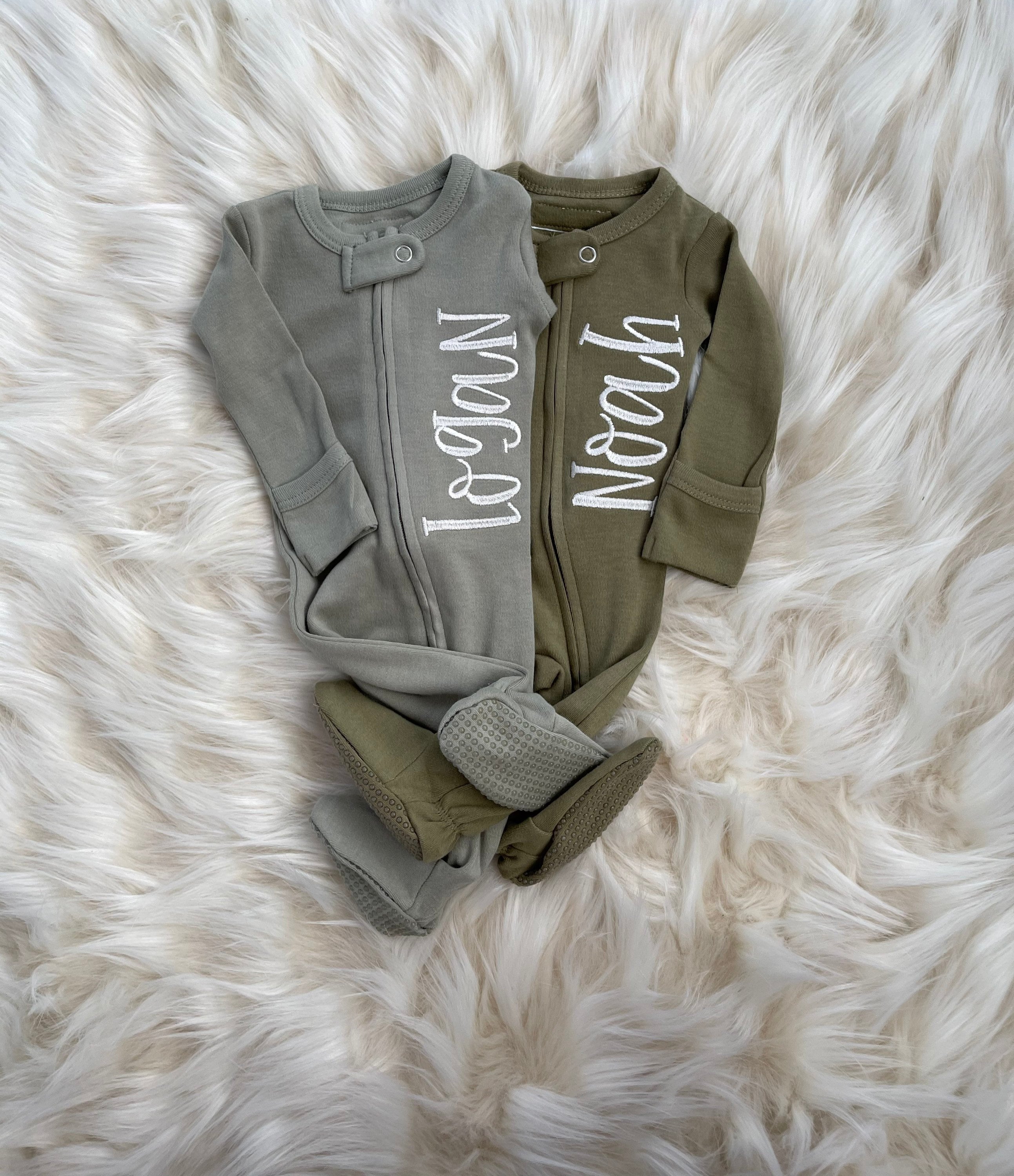 Monogrammed Lovedbaby Organic ZIPPERED Footie | Personalized Baby Coming Home Outfit | Monogrammed Baby Gift