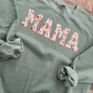 Mama Embroidered Floral Applique Sweatshirt  | Simple Mama Pullover, Gift for Mom, Green Sweatshirt Fall Floral