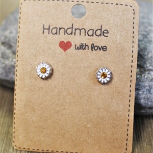 Daisy earrings Daisy jewelry Earring studs Floral jewelry Daisies Spring fever Daisy stud earrings Fashion attire image 2
