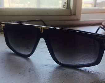 prada sps67n