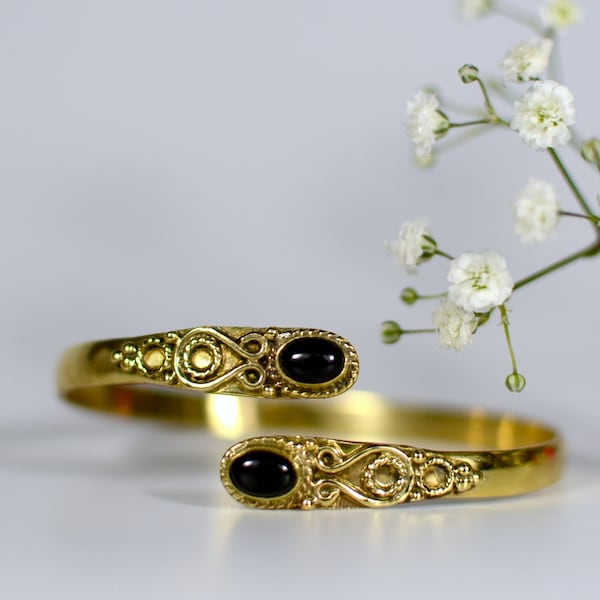 Bangle with real onyx | Brass | oriental design