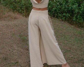 Maxi Trousers MALOU ~ Made from raw cotton ~ In natural white with block print ~ Wide Bedouin trousers ~ Yoga fashion ~ Alibaba trousers ~ Casual culottes for women