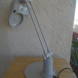 Ledu Magnifying Lamp, Magnifying desk lamp, Illuminated magnifier, LED  magnifying light, Task lighting solution, Adjustable ~230829-SM 421