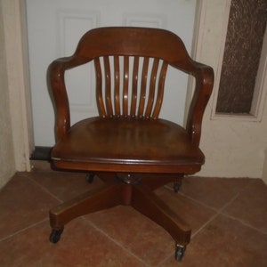 Vintage Industrial Solid Wood Swivel Rolling Office Desk Chair Banker Secretary