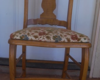 Nice Antique Carved Wood Side Chair Victorian 1800s