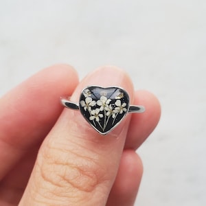 Real flowers resin heart ring, pressed boho floral jewelry, botanical minimalist nature ring | stainless steel