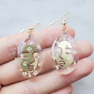 Gold face dangle earrings, real flowers resin jewelry, boho floral nature earrings, gold botanical jewelry