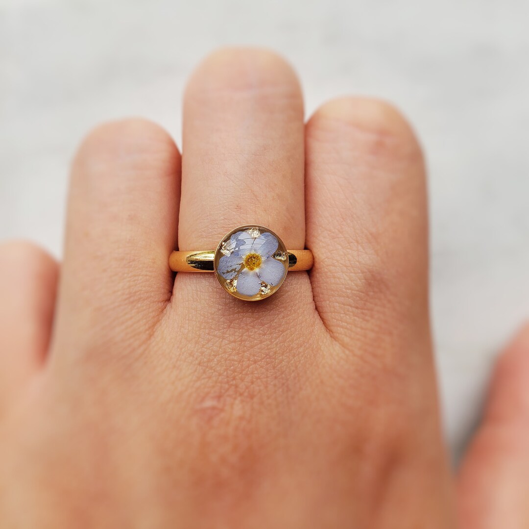 Me Not Ring Real Flower Resin Jewelry Dainty Gold Etsy